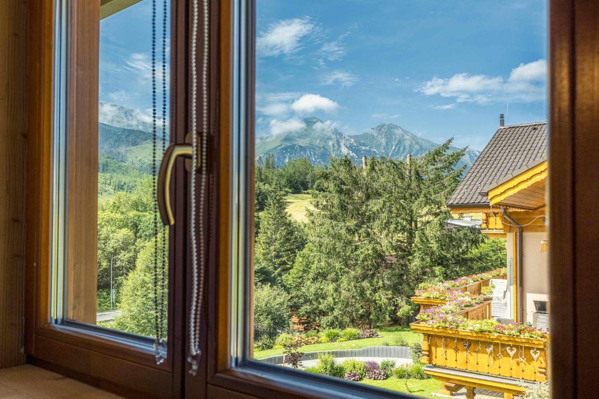 Privát Domino Hotel Sebesér Kültér fotó